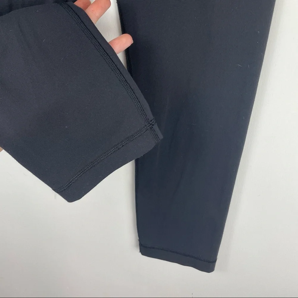 Lululemon Black Crop Leggings Sz 6 - Picture 7 of 9